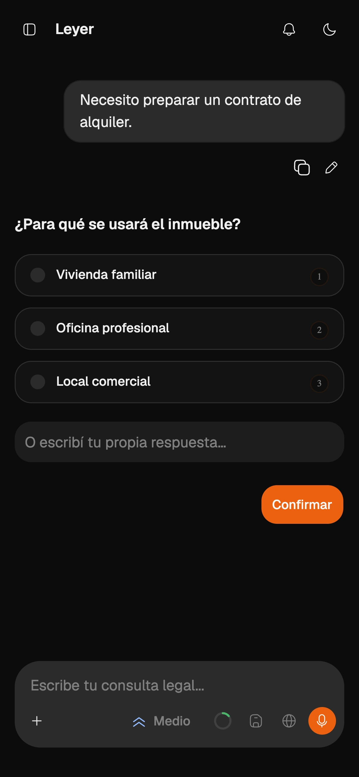 Leyer presentando opciones para precisar una estrategia legal